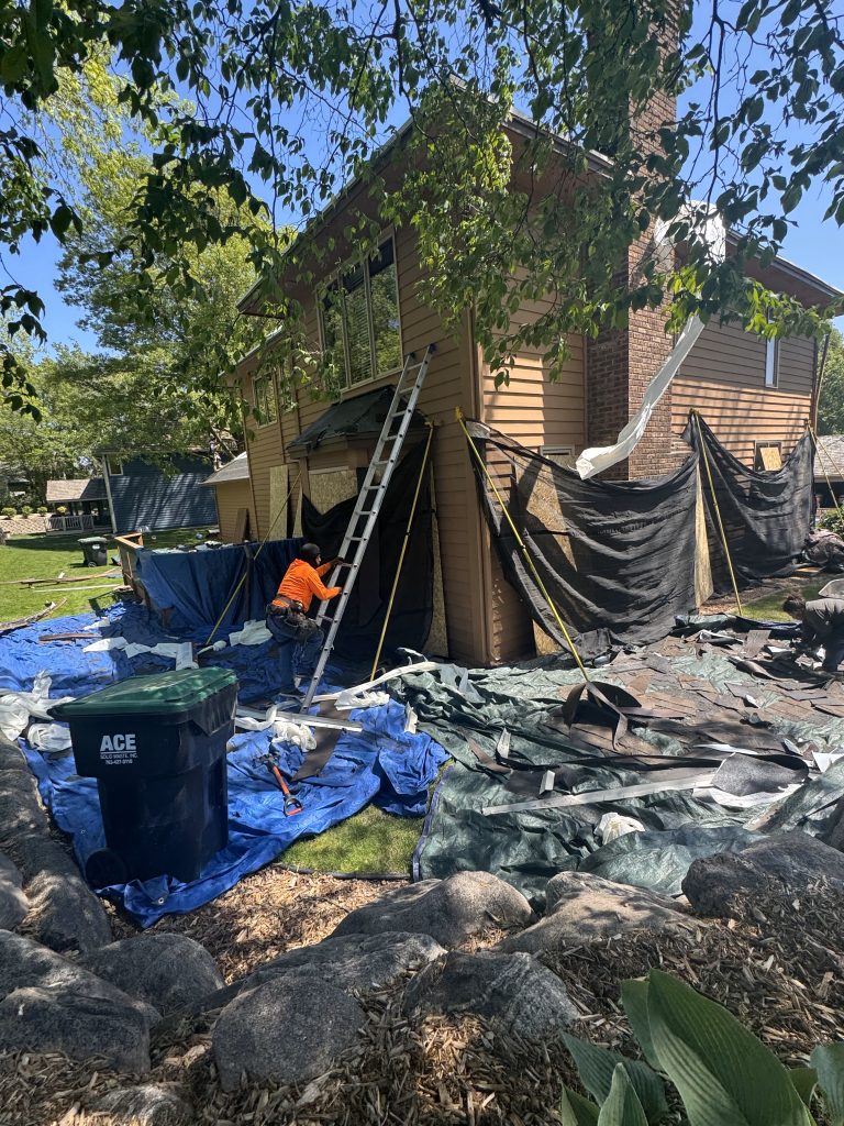 Roofing in Twin Cities Metro Area, MN Roofing in Twin Cities Metro Area, MN